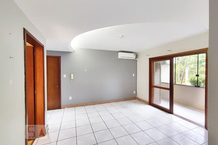 Sala de apartamento para alugar com 1 quarto, 52m² em Rondônia, Novo Hamburgo