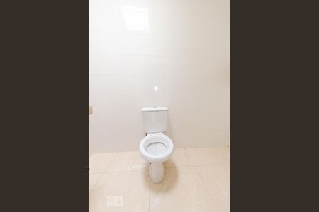 Casa de condomínio para alugar com 110m², 3 quartos e 2 vagasBanheiro da Suite