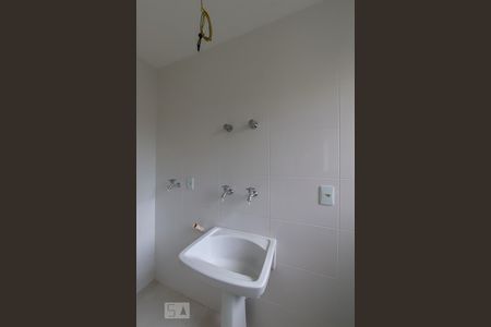 Casa de condomínio para alugar com 110m², 3 quartos e 2 vagasArea de Serviço