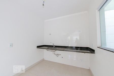 Casa de condomínio para alugar com 75m², 2 quartos e 2 vagasCozinha