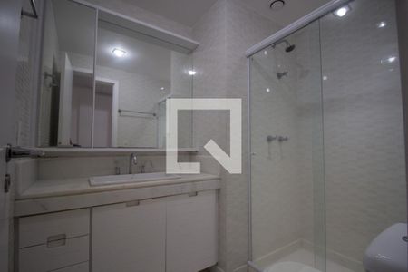 Apartamento à venda com 278m², 4 quartos e 4 vagasBanheiro da Suíte 2