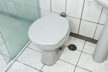Casa para alugar com 45m², 1 quarto e sem vaga Casa para alugar com 45m², 1 quarto e sem vagaBanheiro