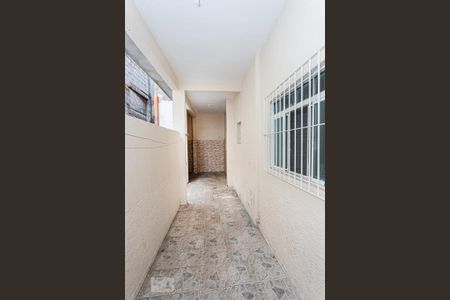 Casa para alugar com 45m², 1 quarto e sem vaga Casa para alugar com 45m², 1 quarto e sem vagaÁrea de Serviço e quintal