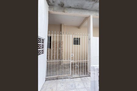 Casa para alugar com 45m², 1 quarto e sem vaga Casa para alugar com 45m², 1 quarto e sem vagaEntrada