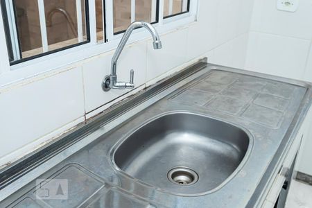 Casa para alugar com 45m², 1 quarto e sem vaga Casa para alugar com 45m², 1 quarto e sem vagaCozinha