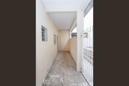 Casa para alugar com 45m², 1 quarto e sem vaga Casa para alugar com 45m², 1 quarto e sem vagaÁrea de Serviço e quintal
