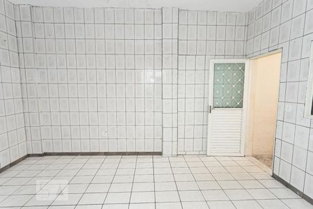 Sala de casa para alugar com 1 quarto, 45m² em Vila Zat, São Paulo