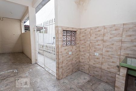 Casa para alugar com 45m², 1 quarto e sem vaga Casa para alugar com 45m², 1 quarto e sem vagaÁrea de Serviço e quintal