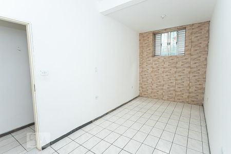 Quarto de casa para alugar com 1 quarto, 45m² em Vila Zat, São Paulo