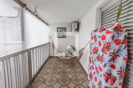 Casa à venda com 280m², 3 quartos e 4 vagasVaranda da Suíte