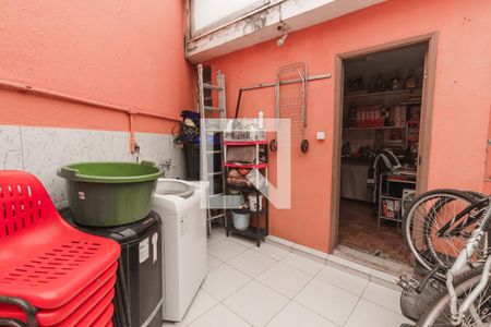 Casa à venda com 280m², 3 quartos e 4 vagasÁrea de Serviço