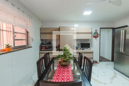 Casa à venda com 280m², 3 quartos e 4 vagasCozinha