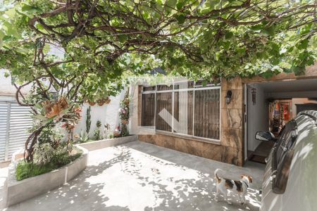 Casa à venda com 280m², 3 quartos e 4 vagasGaragem