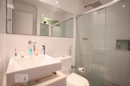 Apartamento para alugar com 74m², 2 quartos e 1 vagaBanheiro