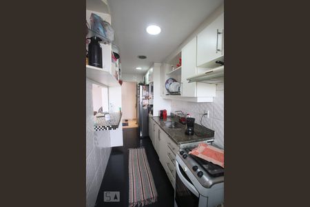 Apartamento para alugar com 74m², 2 quartos e 1 vagaCozinha