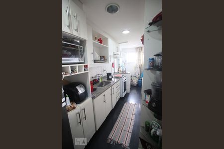 Apartamento para alugar com 74m², 2 quartos e 1 vagaCozinha