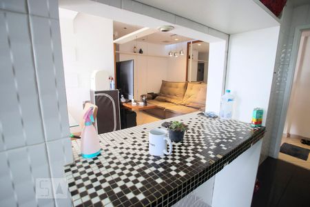 Apartamento para alugar com 74m², 2 quartos e 1 vagaCozinha Americana