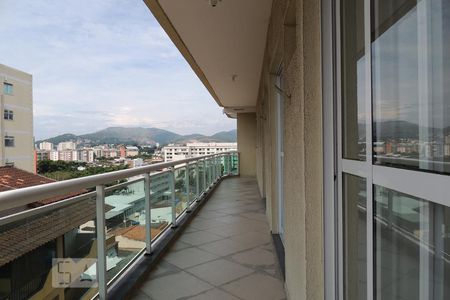 Varanda  de apartamento para alugar com 2 quartos, 65m² em Taquara, Rio de Janeiro