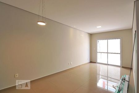 Sala de apartamento para alugar com 3 quartos, 110m² em Vila Valparaiso, Santo André