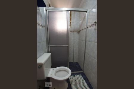 Banheiro social de apartamento para alugar com 2 quartos, 43m² em Jardim João Rossi, Ribeirão Preto