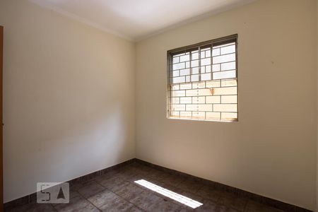 Quarto 1 de apartamento para alugar com 2 quartos, 43m² em Jardim João Rossi, Ribeirão Preto