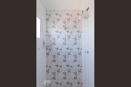 Banheiro Suíte 2 de casa para alugar com 2 quartos, 70m² em Vila Buenos Aires, São Paulo