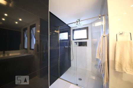 Apartamento à venda com 217m², 3 quartos e 3 vagasBanheiro