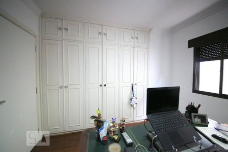 Apartamento à venda com 217m², 3 quartos e 3 vagasQuarto