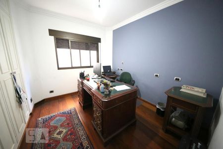 Apartamento à venda com 217m², 3 quartos e 3 vagasQuarto