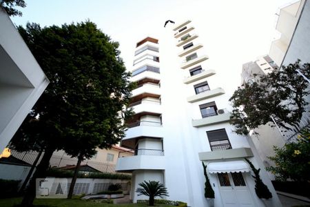 Apartamento à venda com 217m², 3 quartos e 3 vagasFachada 