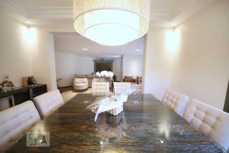 Apartamento à venda com 217m², 3 quartos e 3 vagasSala de Jantar 