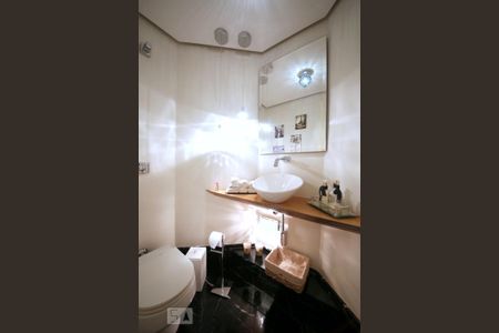 Apartamento à venda com 217m², 3 quartos e 3 vagasCloset 