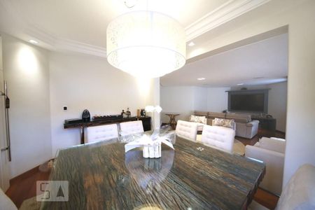 Apartamento à venda com 217m², 3 quartos e 3 vagasSala de Jantar