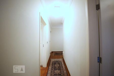 Apartamento à venda com 217m², 3 quartos e 3 vagasCorredor 