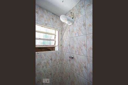 Casa à venda com 306m², 3 quartos e 4 vagasChuveiro