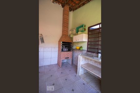 Casa à venda com 306m², 3 quartos e 4 vagasChurrasqueira