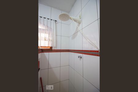 Casa à venda com 306m², 3 quartos e 4 vagasChuveiro