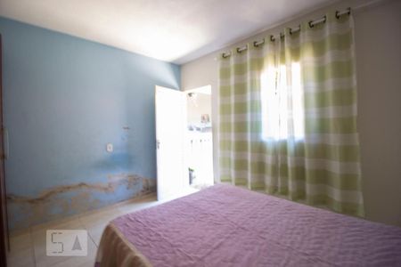 Casa à venda com 306m², 3 quartos e 4 vagasQuarto de Serviço