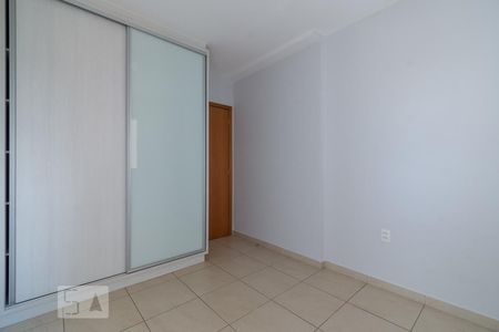 Apartamento para alugar com 97m², 3 quartos e 2 vagasQuarto 2