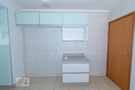 Apartamento para alugar com 97m², 3 quartos e 2 vagasCozinha - Armários