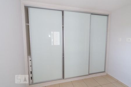 Apartamento para alugar com 97m², 3 quartos e 2 vagasDetalhe da Suite