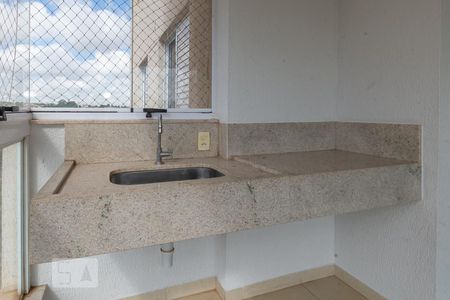 Apartamento para alugar com 97m², 3 quartos e 2 vagasDetalhe da Varanda da Sala