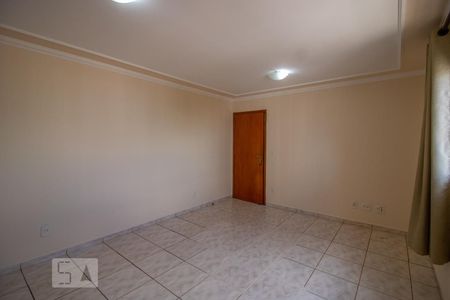 Sala de apartamento para alugar com 3 quartos, 120m² em Centro, São José do Rio Preto 