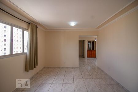 Sala de apartamento para alugar com 3 quartos, 120m² em Centro, São José do Rio Preto 