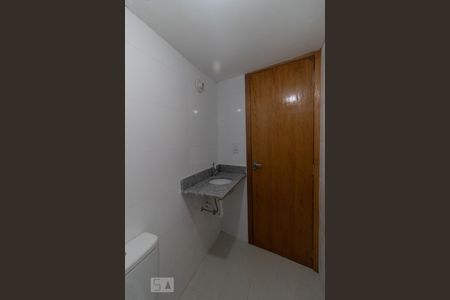 Cozinha de apartamento para alugar com 1 quarto, 20m² em Vila Diva (zona Norte), São Paulo