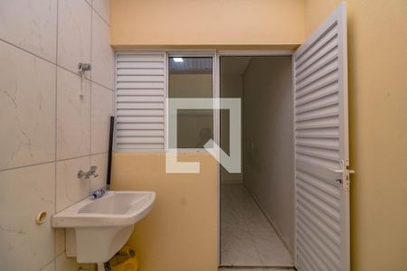 Casa para alugar com 26m², 1 quarto e sem vagaÁrea de Serviço