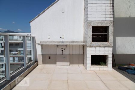 Apartamento à venda com 136m², 3 quartos e 2 vagasTerraço da cobertura - churrasqueira