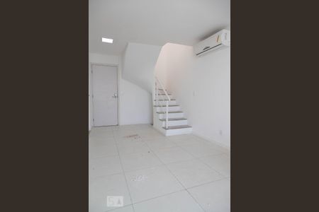 Sala de apartamento à venda com 3 quartos, 136m² em Recreio dos Bandeirantes, Rio de Janeiro