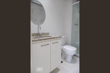 Apartamento à venda com 136m², 3 quartos e 2 vagasBanheiro social