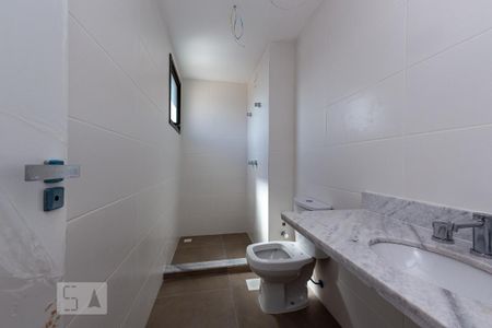 Apartamento para alugar com 73m², 2 quartos e 1 vaga Apartamento para alugar com 73m², 2 quartos e 1 vagaBanheiro da Suíte
